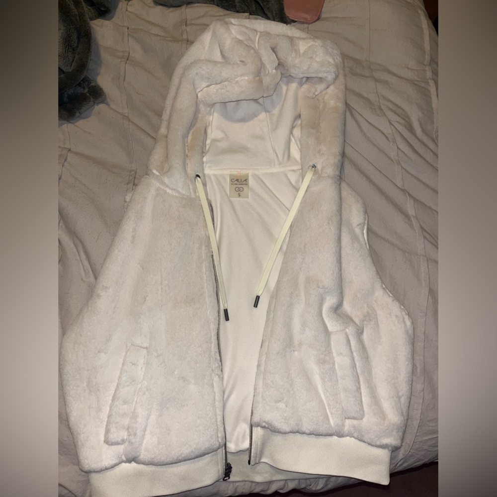 Calia small fuzzy white womens vest